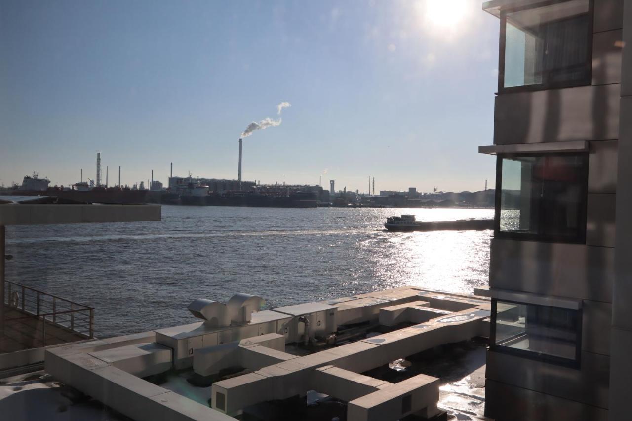 Delta 4* Vlaardingen